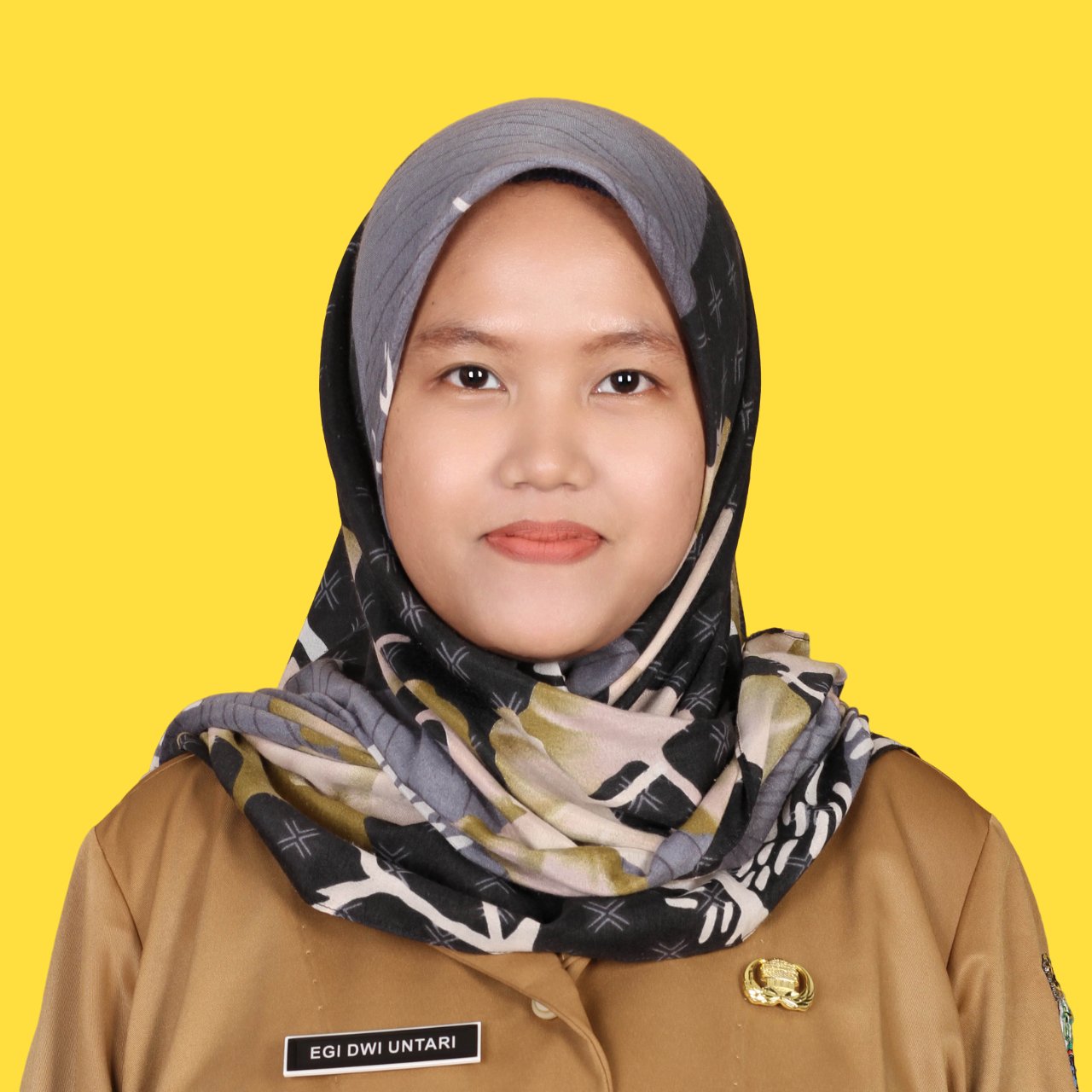  Foto Egi Dwi Untari, A.Md, Ak.